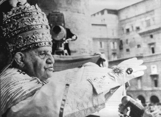 L’elezione di Papa Giovanni XXIII il 4 novembre 1958 (Archivio Farabola)