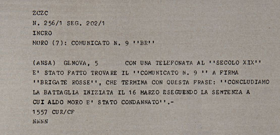 Il lancio Ansa che dà notizia del comunicato numero 9 delle Br (Domenica del Corriere)